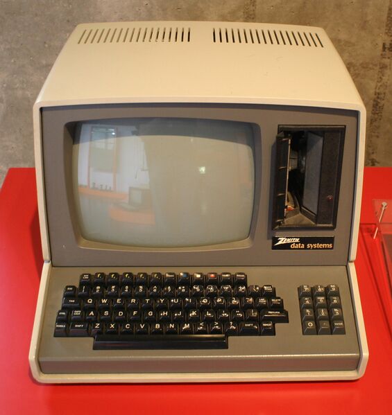 File:Zenith Z89 Cropped Delsner.jpg